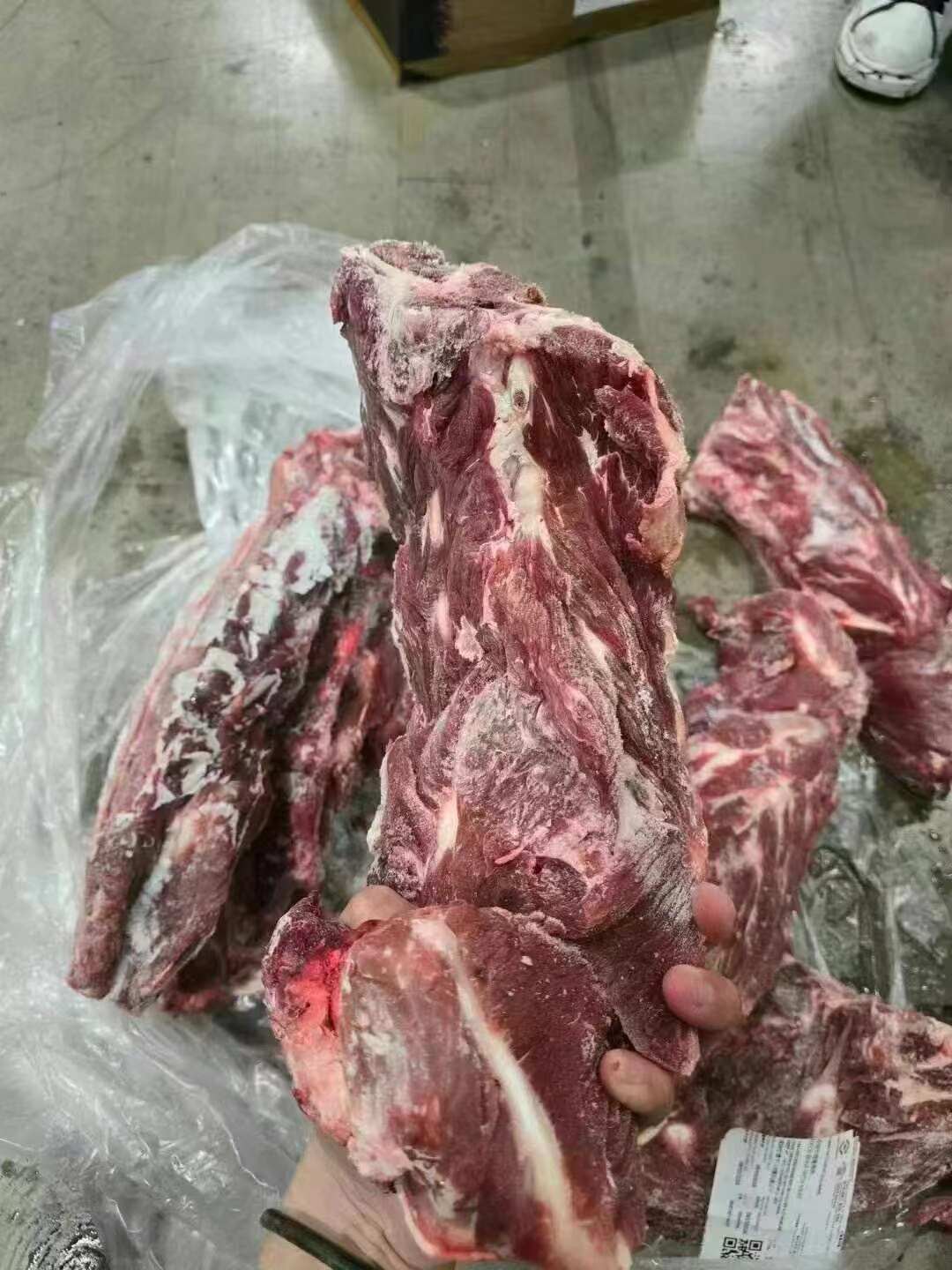 2520满肉脖骨