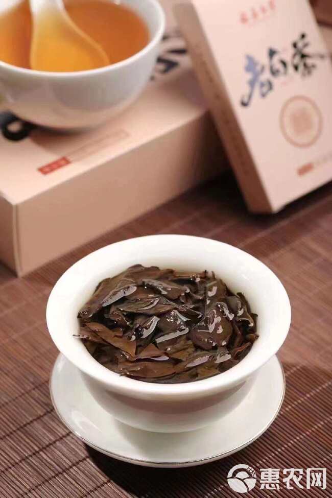 福鼎白茶2017年贡眉茶饼珍藏老白茶白牡丹非寿眉送人礼盒装