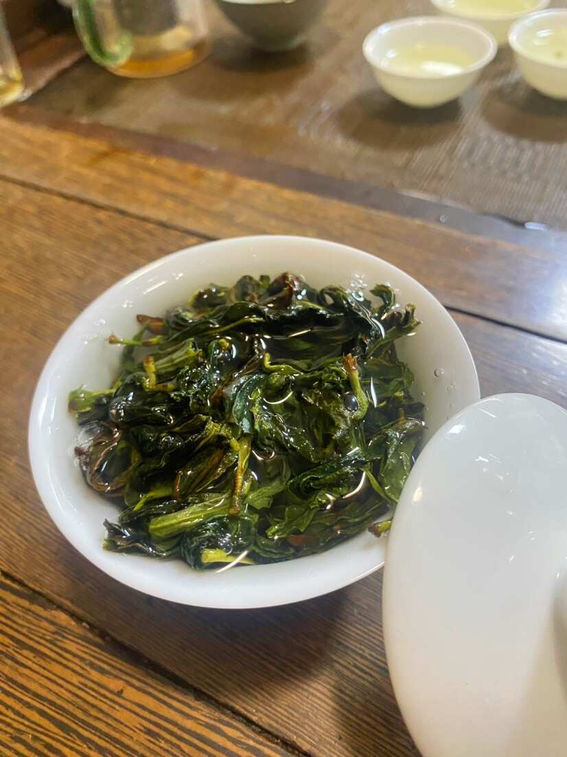 凤凰单丛茶抽湿茶绿衣仙子老枞高山清香大乌叶鸭屎香绿单枞茶