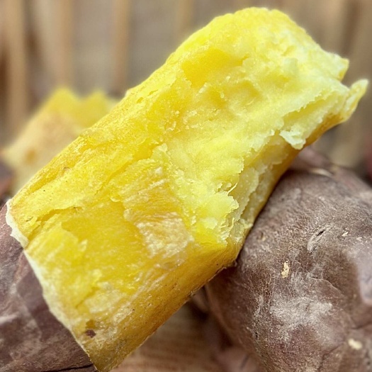蒙阴县【蜜薯界的“猫山王”-榴莲蜜薯】现挖粉糯2025新薯