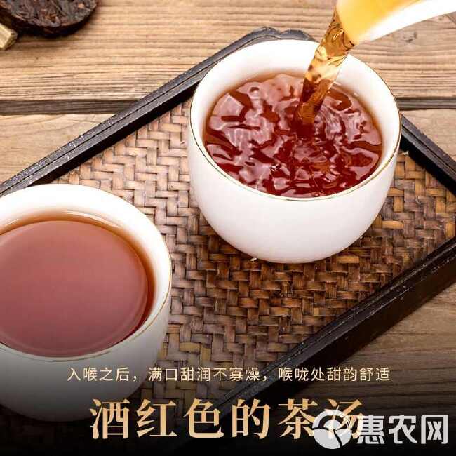 云南普洱茶，老班章普洱茶，小包装独立，古树生茶。