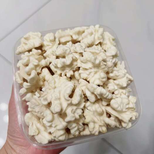 徽县青皮核桃，近期售卖，价格便宜实惠，包邮送到家