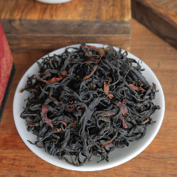 野生红茶；种类做少，品质做好。古树红茶，白茶，绿茶