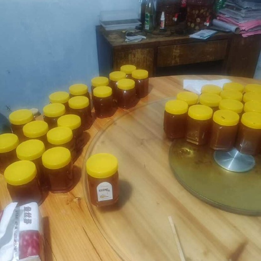 天然深山蜂蜜
