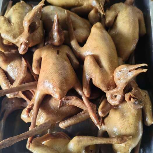 龙川县卤水乳鸽(即食红烧)