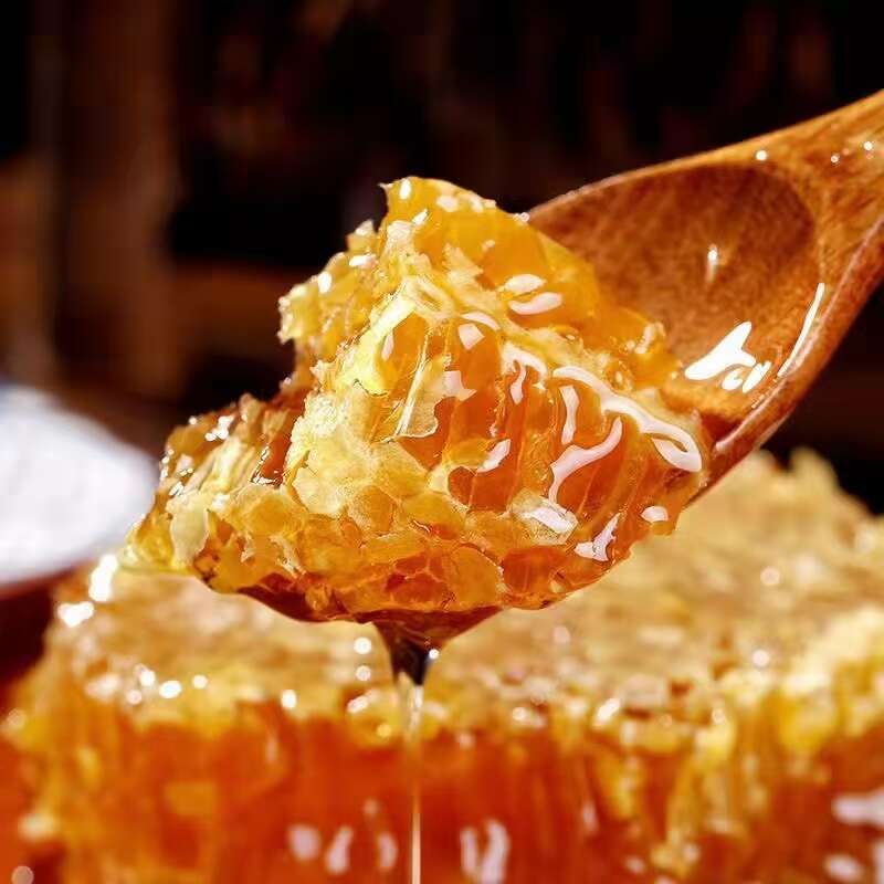 蜂巢蜜 白花蜜 铁箱蜂巢蜜 场地一手货源批发 可以嚼着吃蜂蜜
