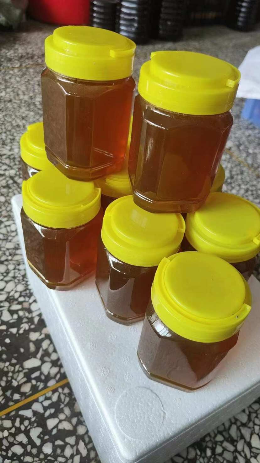 梦见好多野生蜂蜜和蜂蜜啥意思(梦见好多野生蜂蜜和蜂蜜啥意思啊)