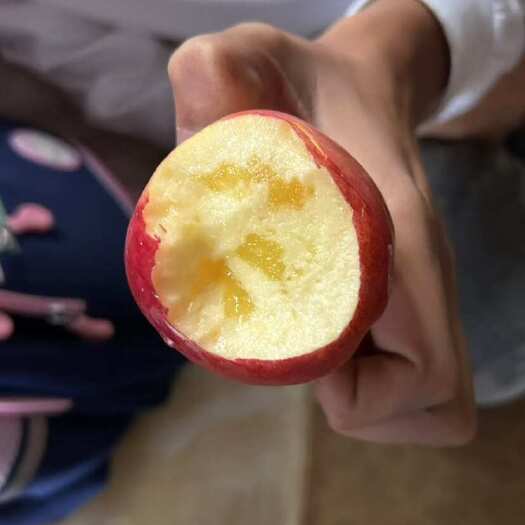 昭通云南世纪苹果精品果纸箱装纸加膜袋新鲜发货