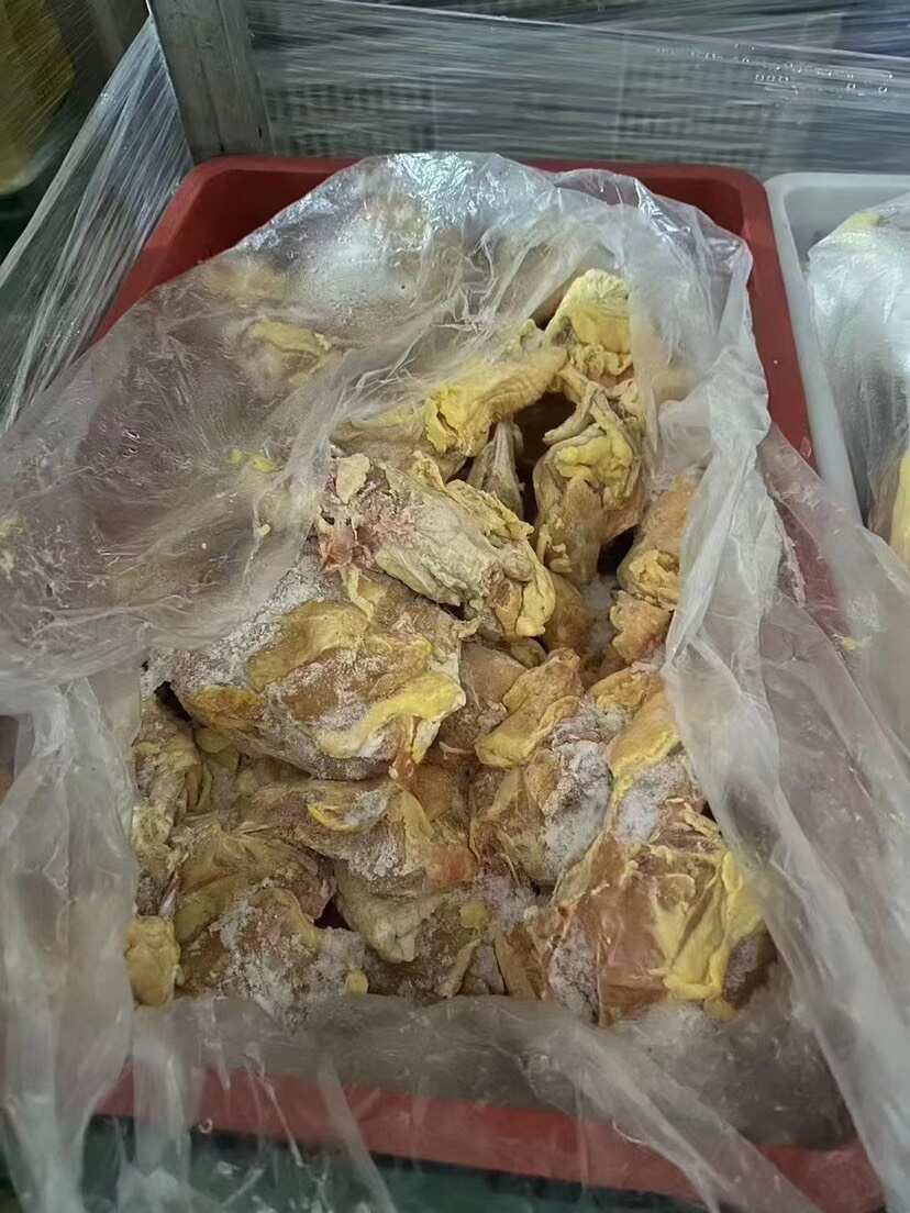 鸡架子带胸肉  3吨 便宜处理