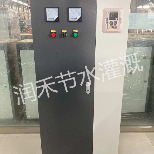 济南变频恒压供水控制柜水泵变频柜保护水泵自动调压规格齐全