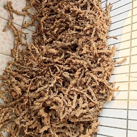 南城县金刚藤，干货，现挖的金刚藤，晾晒好的有一百多斤