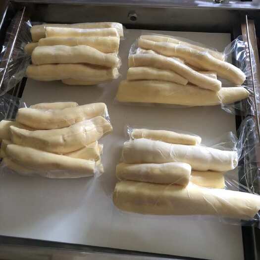 钦州应季黄心木薯黄肉木薯华南九号大量出货