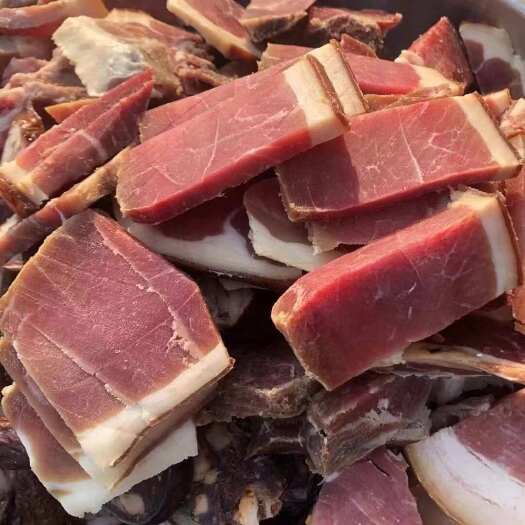 昆明云南风干火腿特产猪后腿