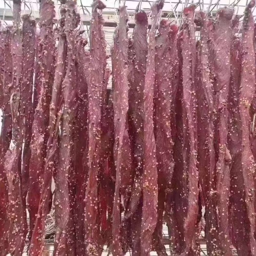 小金县高原牛肉干  真正的高山跑牛   自己家晒出来的牛肉干