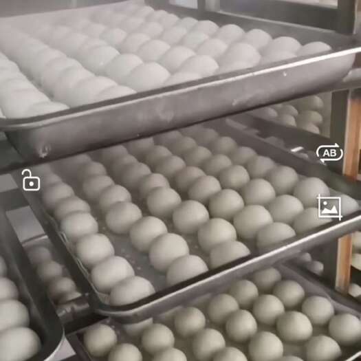 黑山县粘豆包：江米面，大黄米面，黑米面