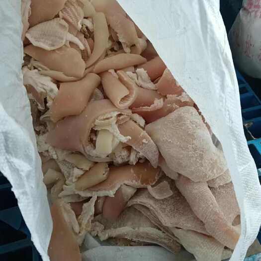 沂水县3分熟的练胶皮：非食用 略微带毛带油，能用的联系常年生产
