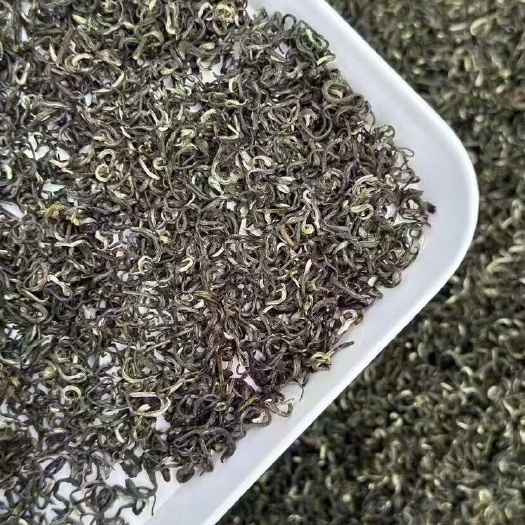 雅安毛峰x1A#～～～显毫，豆香味，叶底鲜嫩，汤色黄绿