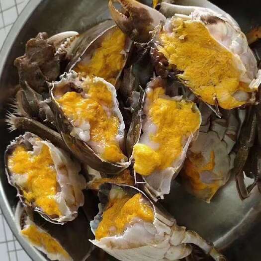 宝应县白马湖大闸蟹