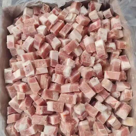 产品为五花肉块，品种有五花肉切制，和前后上底板肉切制。