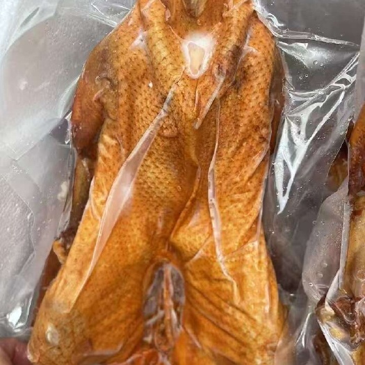 成都真空卤鹅，独立包装的去毛去内脏干净。