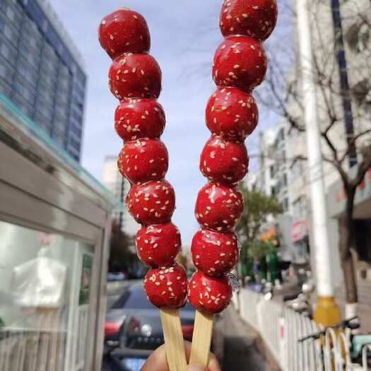 平邑县颜色漂亮，个头均匀，坏果包赔