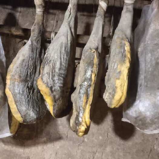 威宁县农村土猪火腿吃的放心