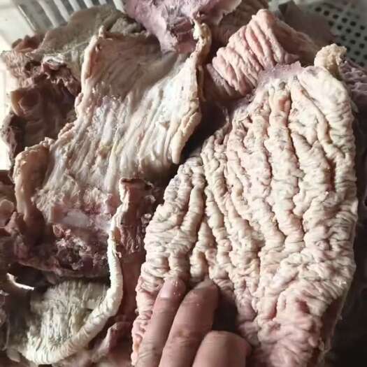 烟台牛下货，牛蹄筋，牛碗口，都是全熟的鲜货