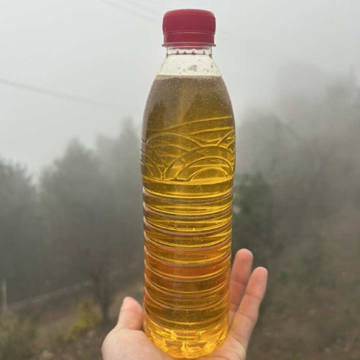 田林县农家直销山茶油，自家吃不完那么多对外销售