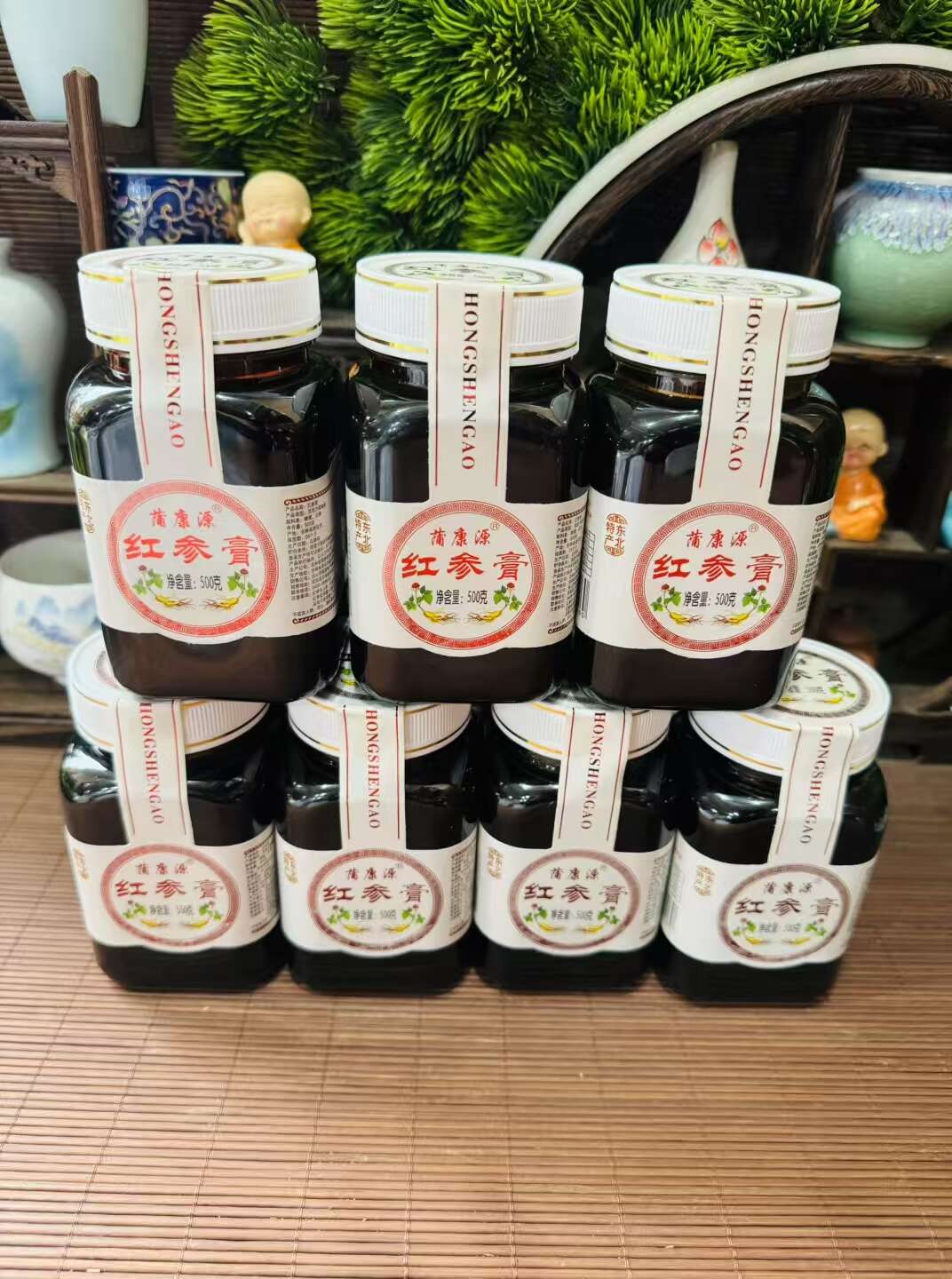抚松县红参膏，人参蜜膏，一瓶 500 克，干净卫生，厂家出品