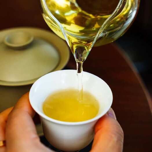 景谷县云南普洱景谷古树生饼茶 夏季采摘 支持定制贴牌 加工散装茶叶