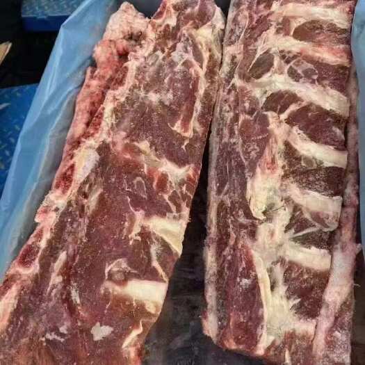 临沂满肉牛脊骨，性价比高，几块钱一斤