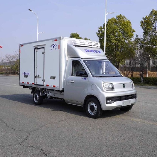 祥菱Q纯电冷藏车、宁德时代电池续航里程170~210公里