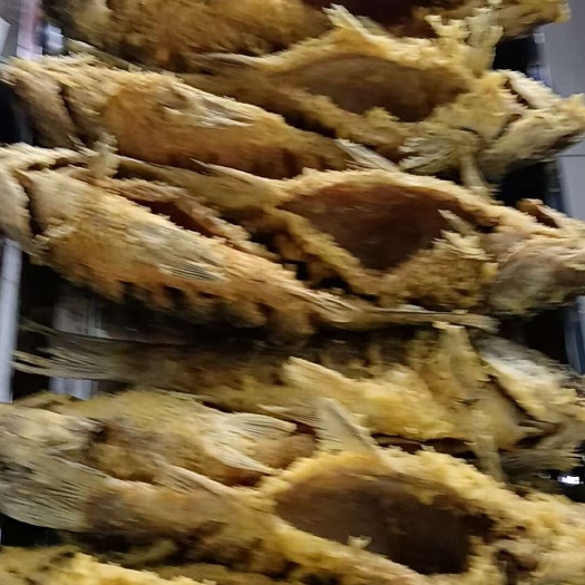 西华县油炸鲤鱼，厂家直发