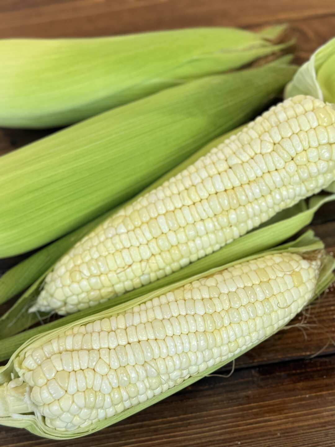 廣西新鮮花甜糯玉米應(yīng)季粘糯玉米棒苞谷當(dāng)季生蔬菜包郵