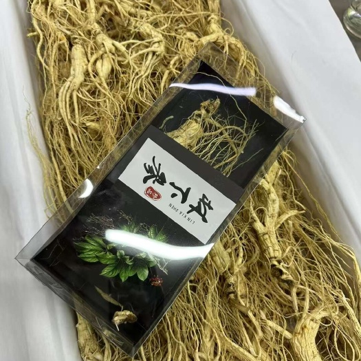 长白山林下籽，干品，单颗25克左右，喜欢的来吧
