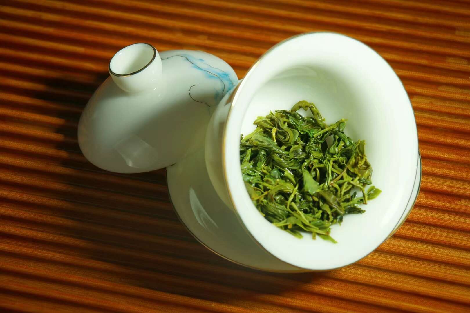 恩施香茶新茶春茶明前茶绿茶高山日照绿茶
