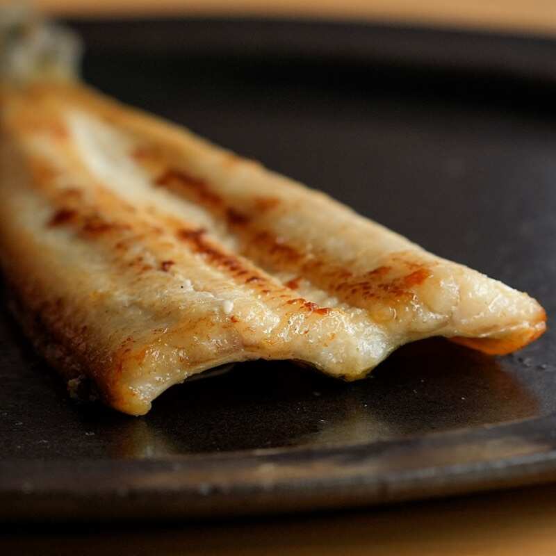 商用生鳗鱼片活鳗现杀日式烧鸟韩国料理烤肉烧烤居酒屋食材半成品