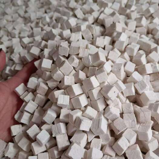 广州无硫云苓，正品，过筛选装货，白茯苓，茯苓丁