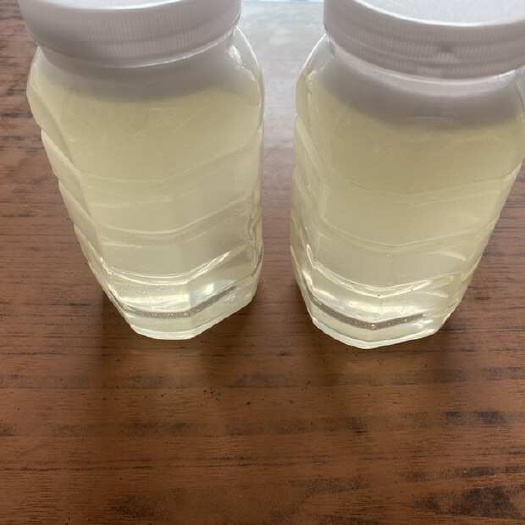 库伦旗槐花蜜蜂蜜纯蜂蜜