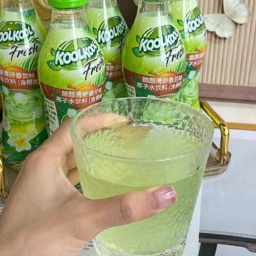 到手6瓶泰国koolkool【香兰椰子水/蜂蜜柠檬水】
