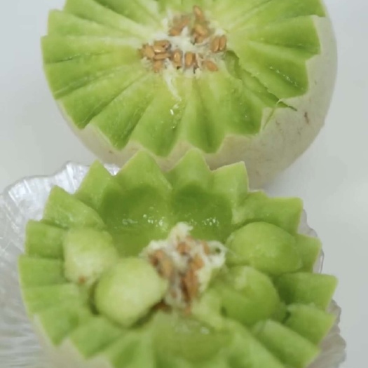 寿光市头茬玉菇甜瓜上市