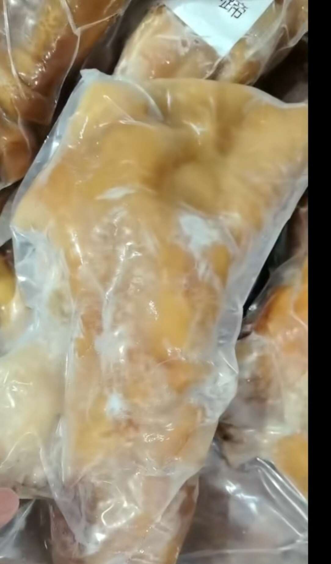 去骨熟牛蹄，不抽筋熟牛蹄，水煮，单个真空包装