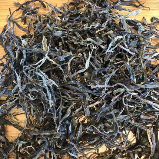 昆明普洱茶 大树茶 散茶 布朗山