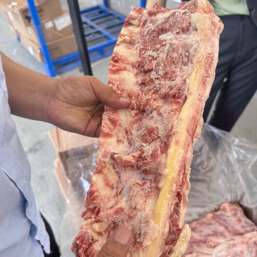 济南牛羽骨，剔骨后出肉率高，有肉有筋有脆骨，可开发票，正关手续