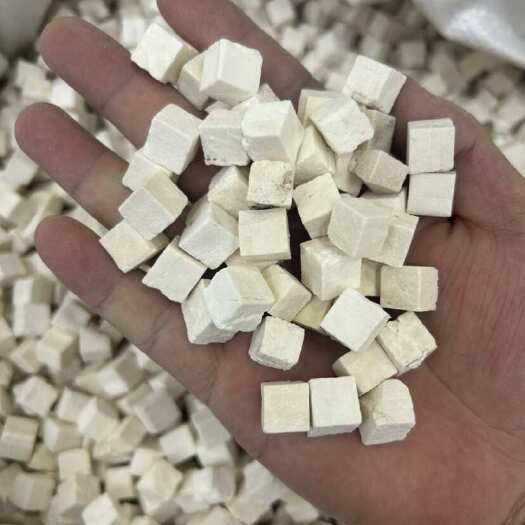 昆明茯苓中心丁产地直销，量大价优