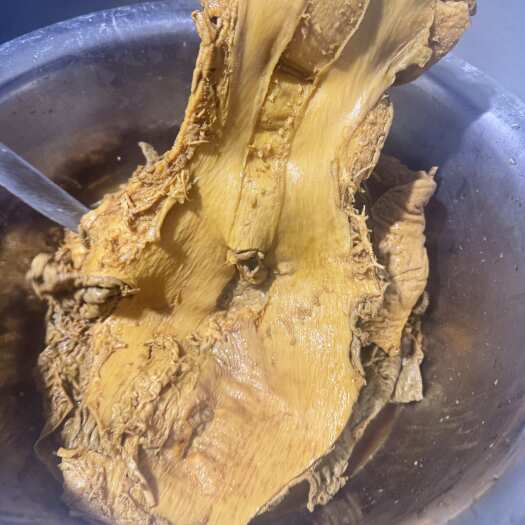 济南牛伞肚（牛皱胃），是牛的最后一个胃，原材7成熟左右，价低证全