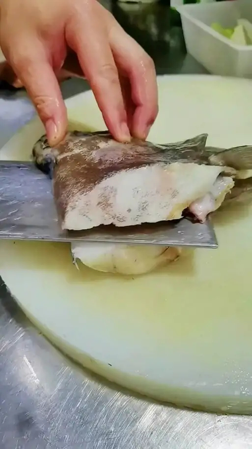 临沂鲽鱼头，大小规格都做