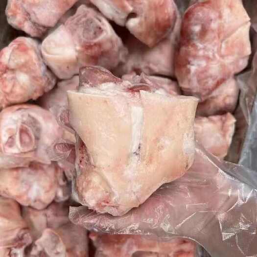 临沂产品名：小蹄膀（鑫康煜）规格：10kg猪源：国产