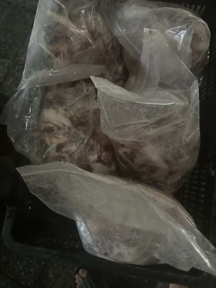 新鲜鹅块：鹅煲专用4.5-5.5斤一包50元/包