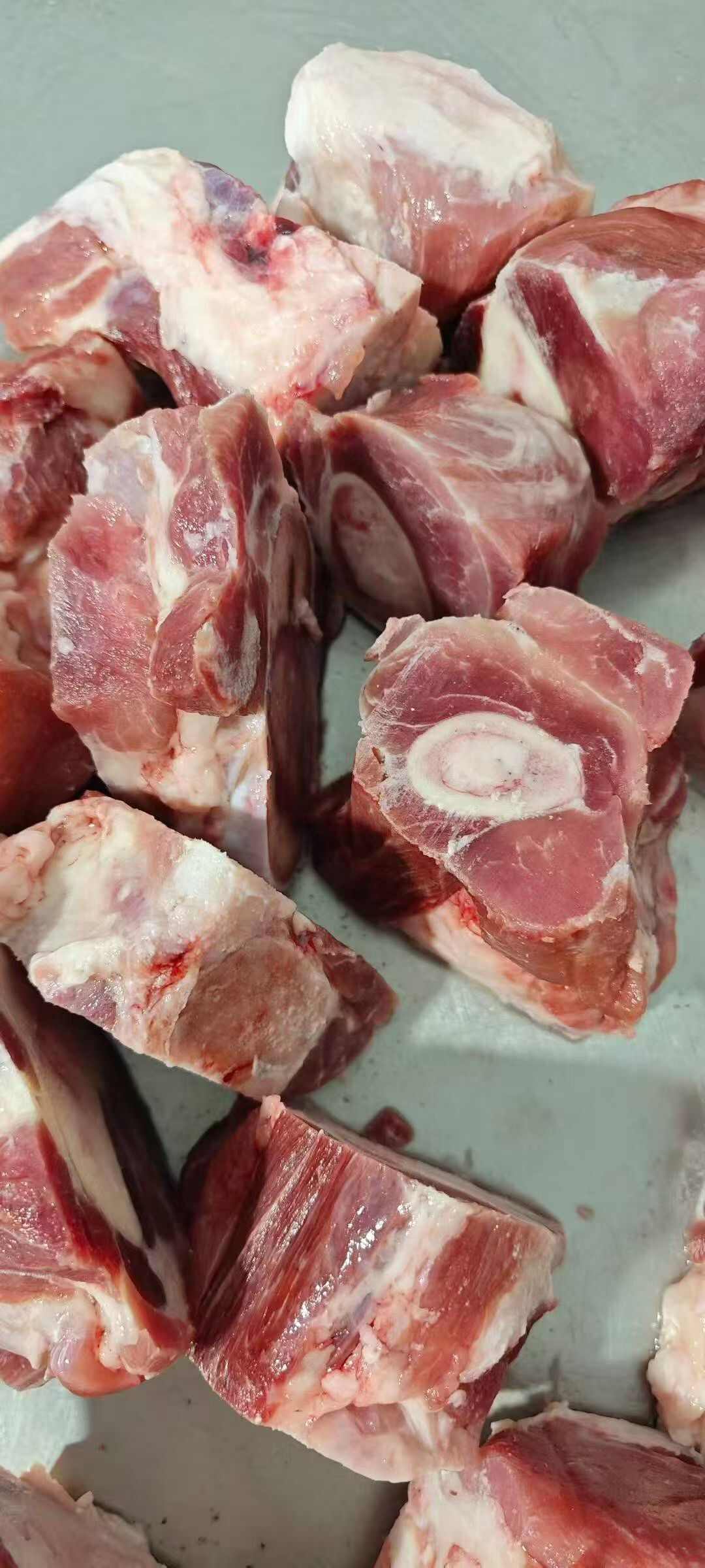 二级满肉腿骨块